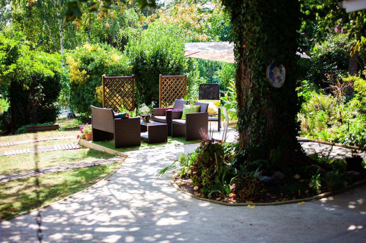 Mirguet Au Jardin Daire Saint-Elix-le-Chateau Dış mekan fotoğraf
