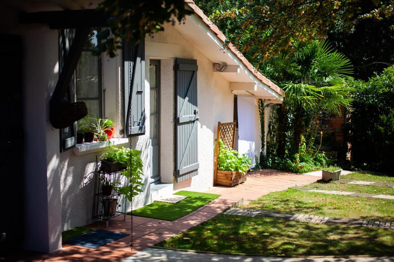 Mirguet Au Jardin Daire Saint-Elix-le-Chateau Dış mekan fotoğraf